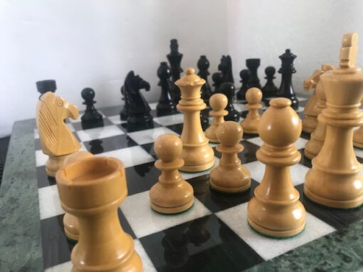 Wooden Chess Set and Marble Board 45mm Squares - Image 2