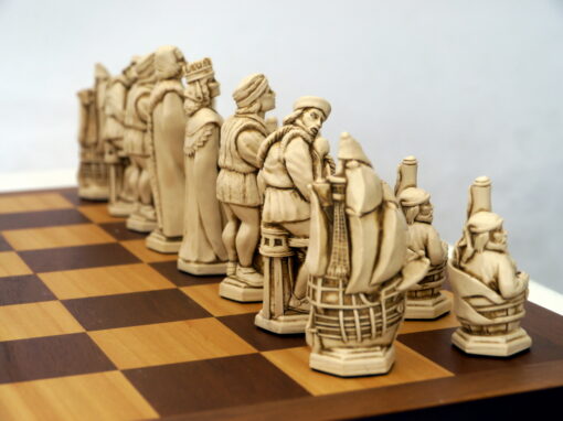 Berkeley Chess Christopher Columbus Chessmen Russet Brown - Image 12