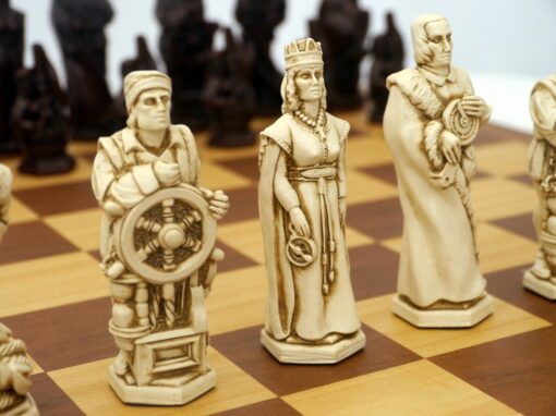 Berkeley Chess Christopher Columbus Chessmen Russet Brown - Image 3