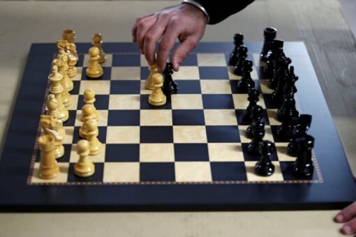 The Queen's Gambit Deluxe Chess Board 55mm Squares - Image 4