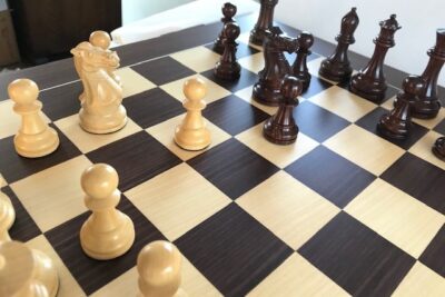 Anjan Super Classic HEAVY WEIGHTED Chess Set with Macassar Board. 101mm King